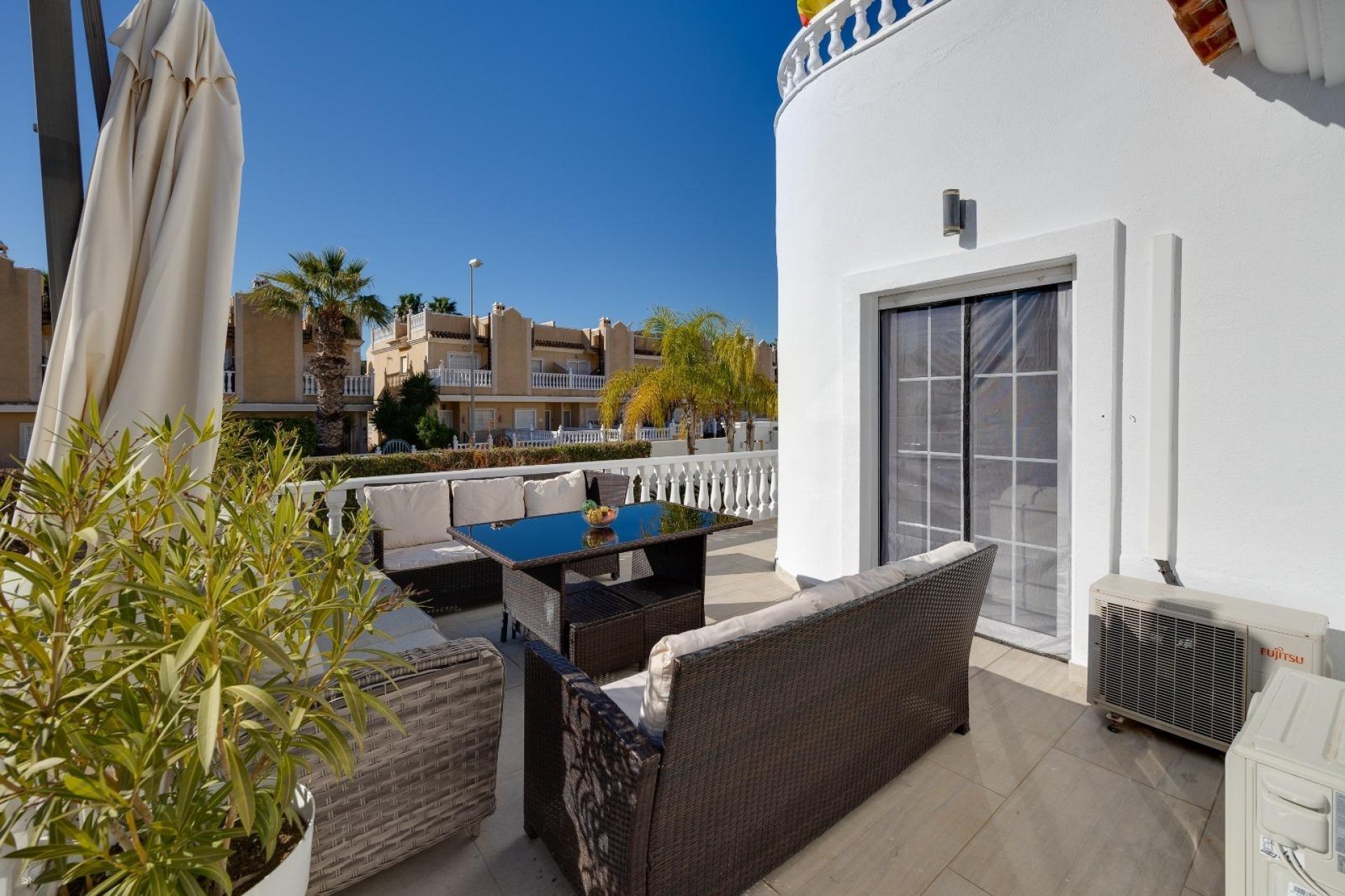 Resale - Townhouse -
Orihuela Costa - Las Filipinas