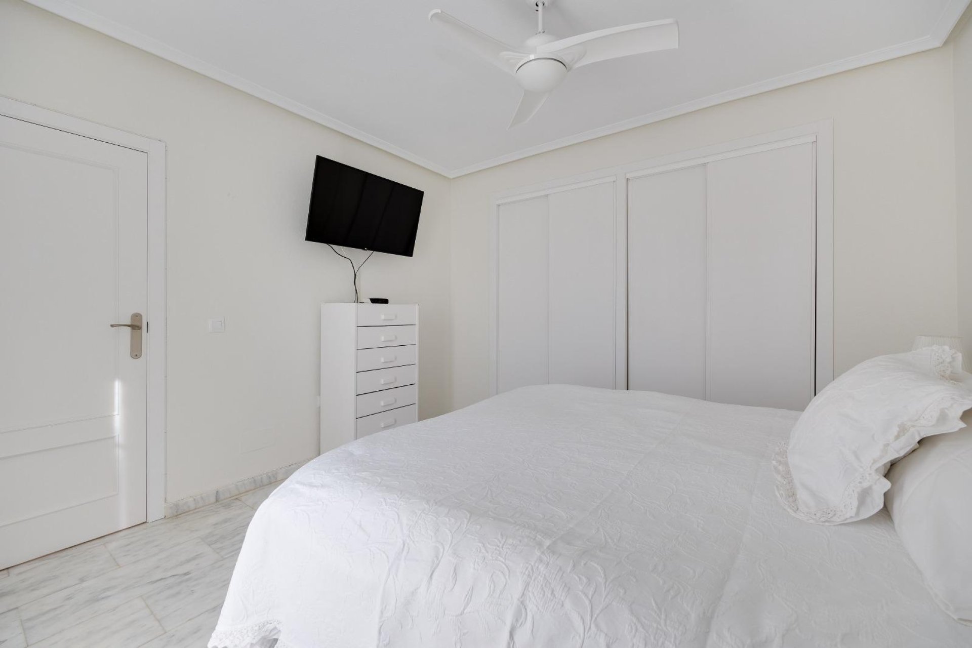 Resale - Townhouse -
Orihuela Costa - Las Filipinas