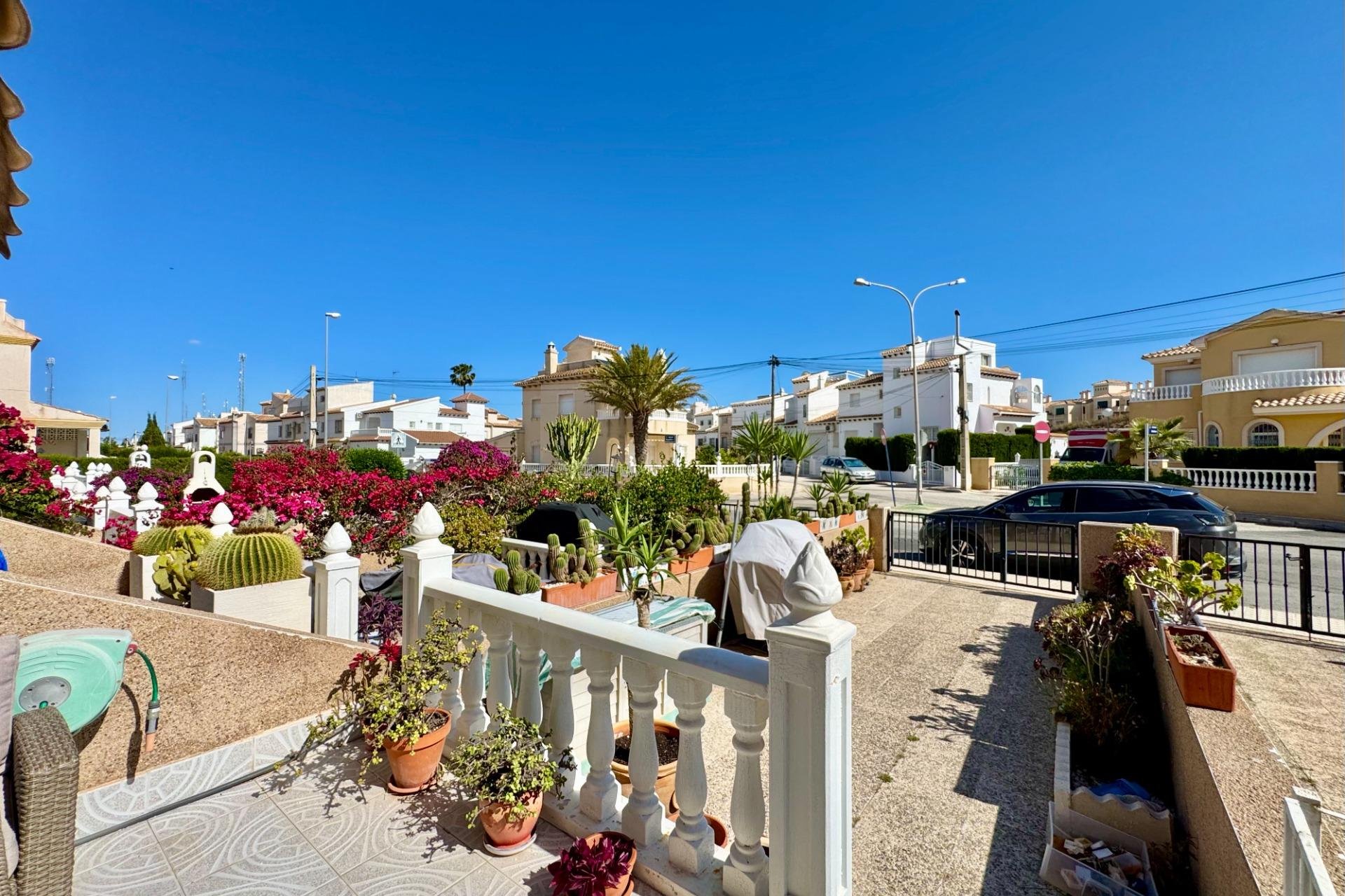 Resale - Townhouse -
Orihuela Costa - Las Filipinas