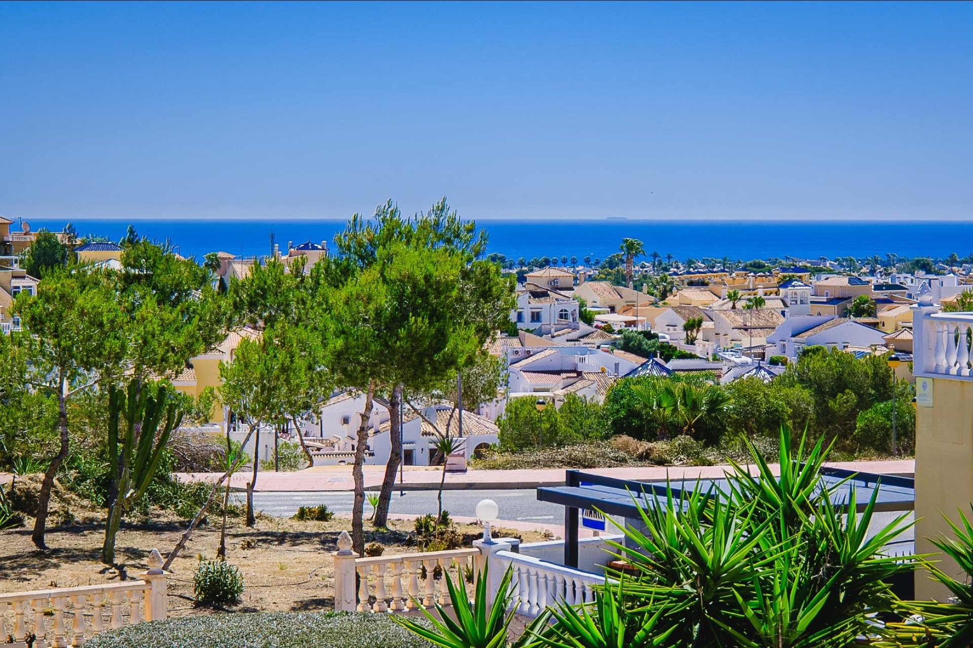 Resale - Townhouse -
Orihuela Costa - Las Filipinas