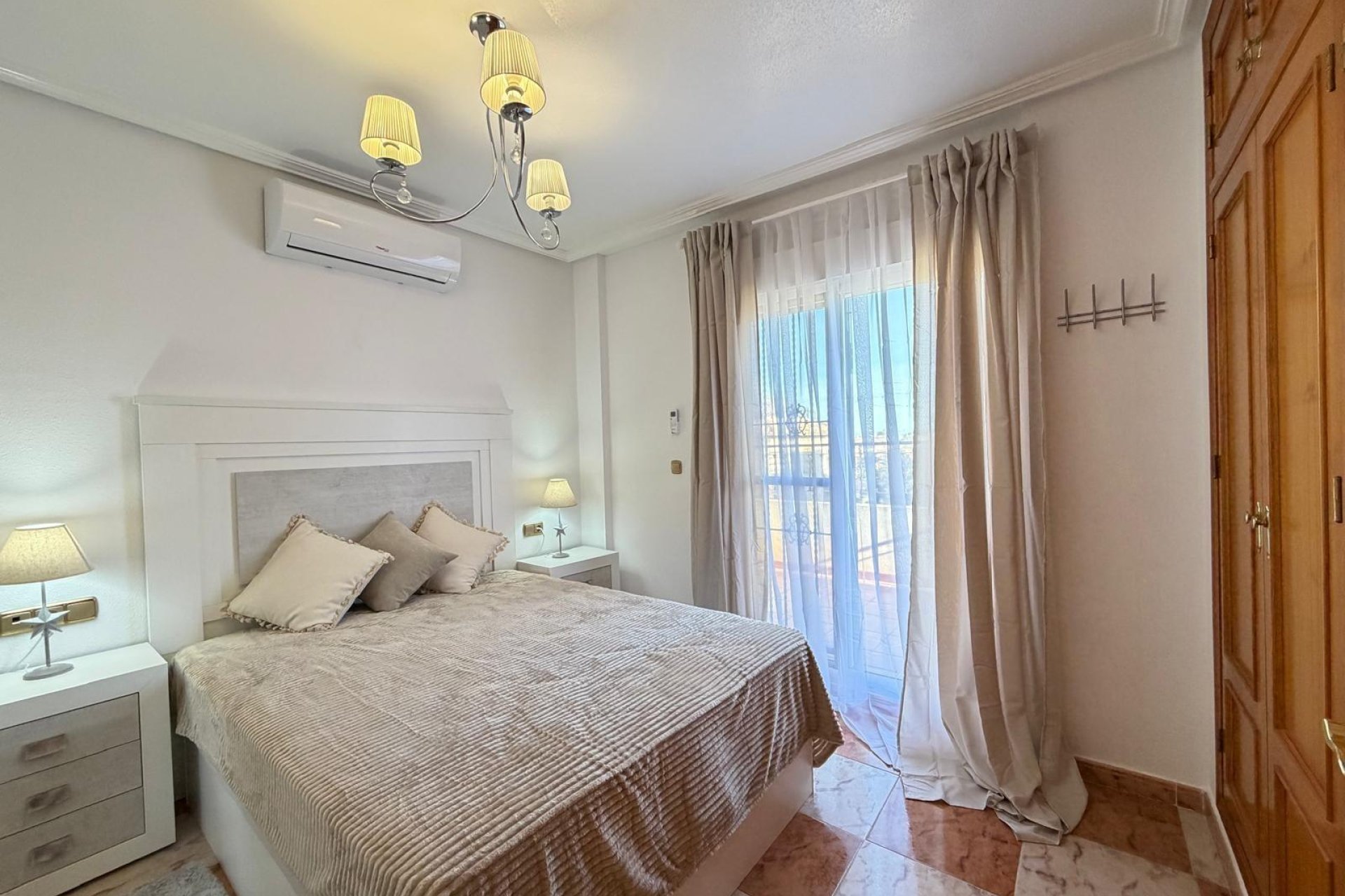 Resale - Townhouse -
Orihuela Costa - Las Filipinas
