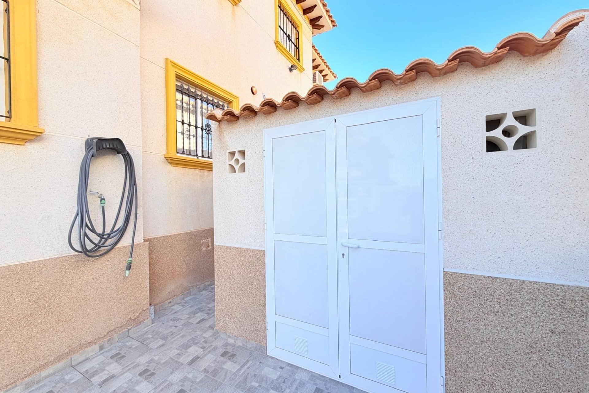 Resale - Townhouse -
Orihuela Costa - Las Filipinas