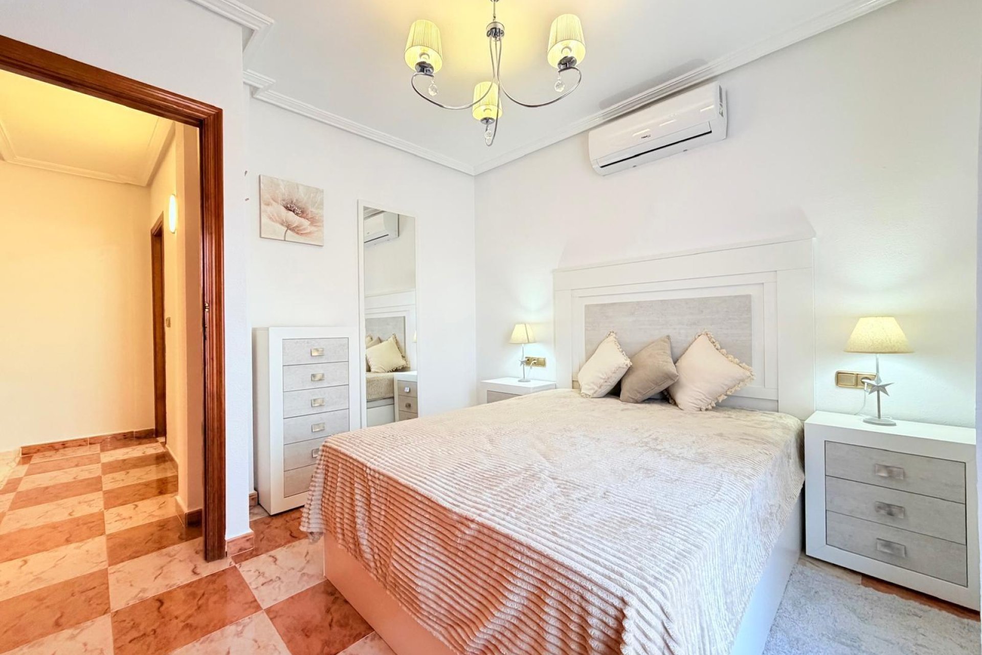 Resale - Townhouse -
Orihuela Costa - Las Filipinas