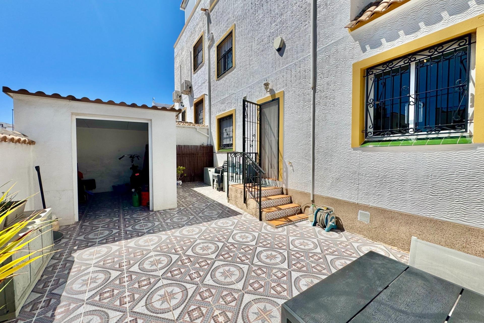 Resale - Townhouse -
Orihuela Costa - Los Altos