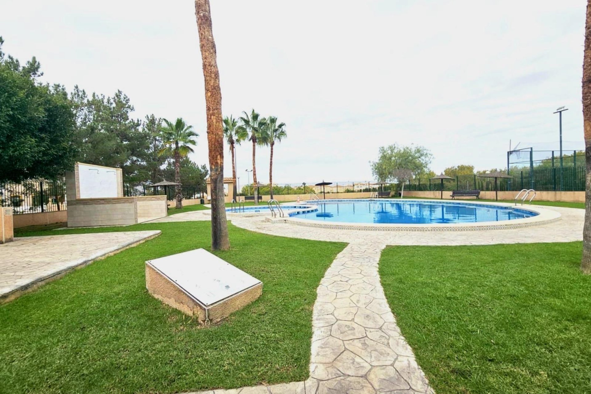 Resale - Townhouse -
Orihuela Costa - Los Altos