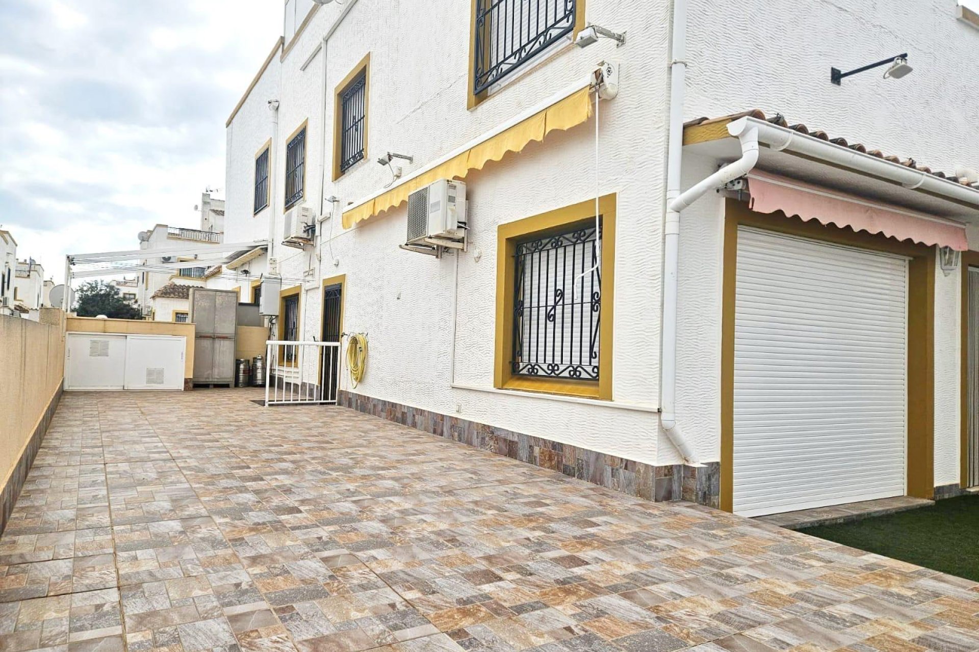 Resale - Townhouse -
Orihuela Costa - Los Altos
