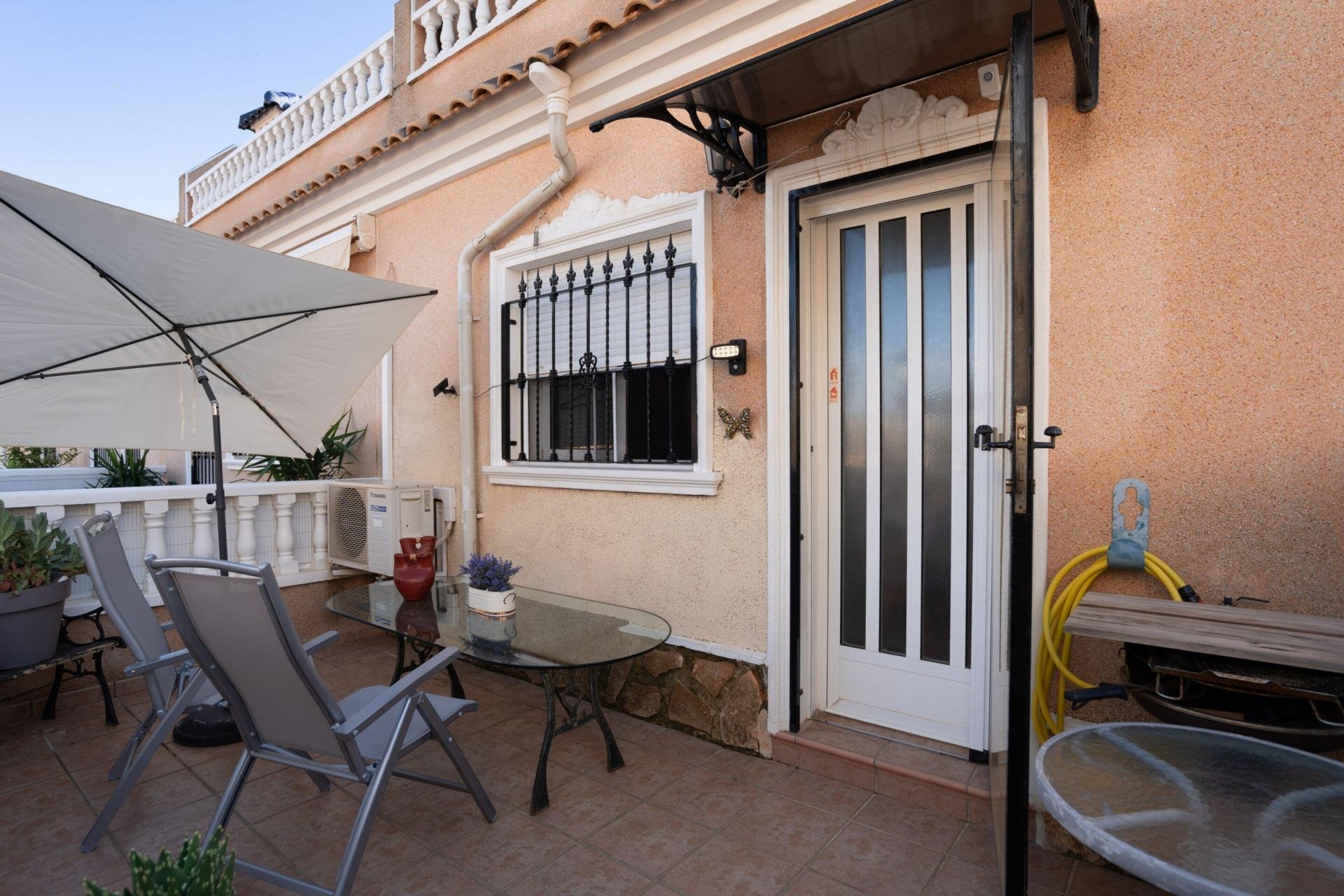 Resale - Townhouse -
Orihuela Costa - Los Dolses