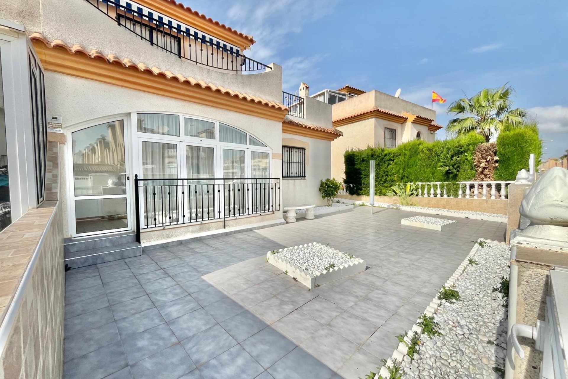 Resale - Townhouse -
Orihuela Costa - Playa Flamenca