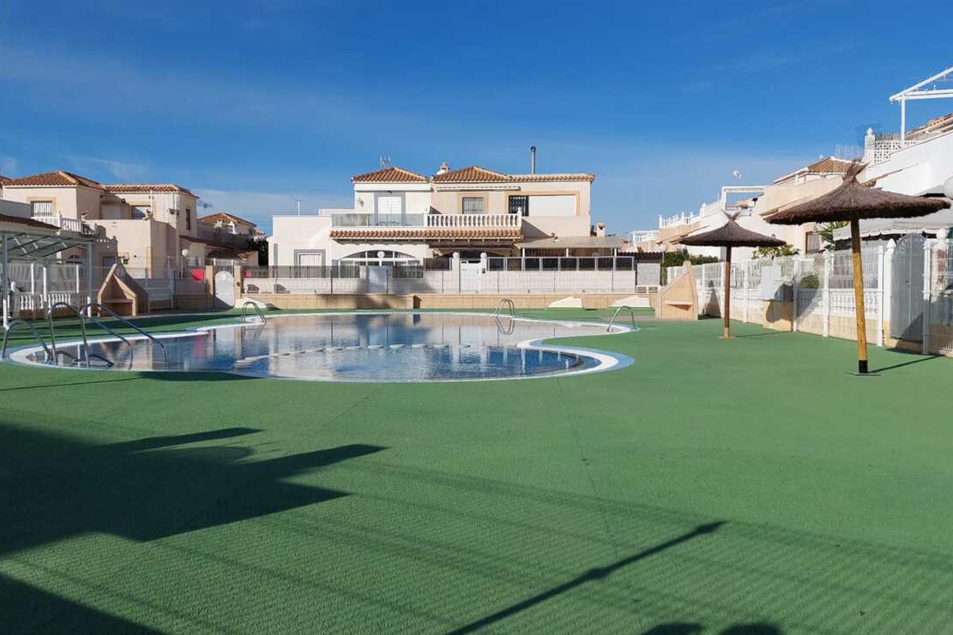 Resale - Townhouse -
Orihuela Costa - Punta Prima