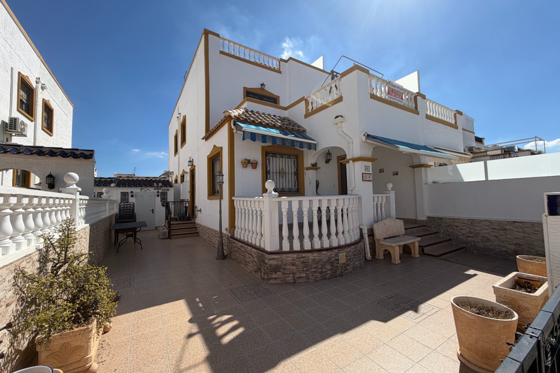 Resale - Townhouse -
Orihuela - Inland