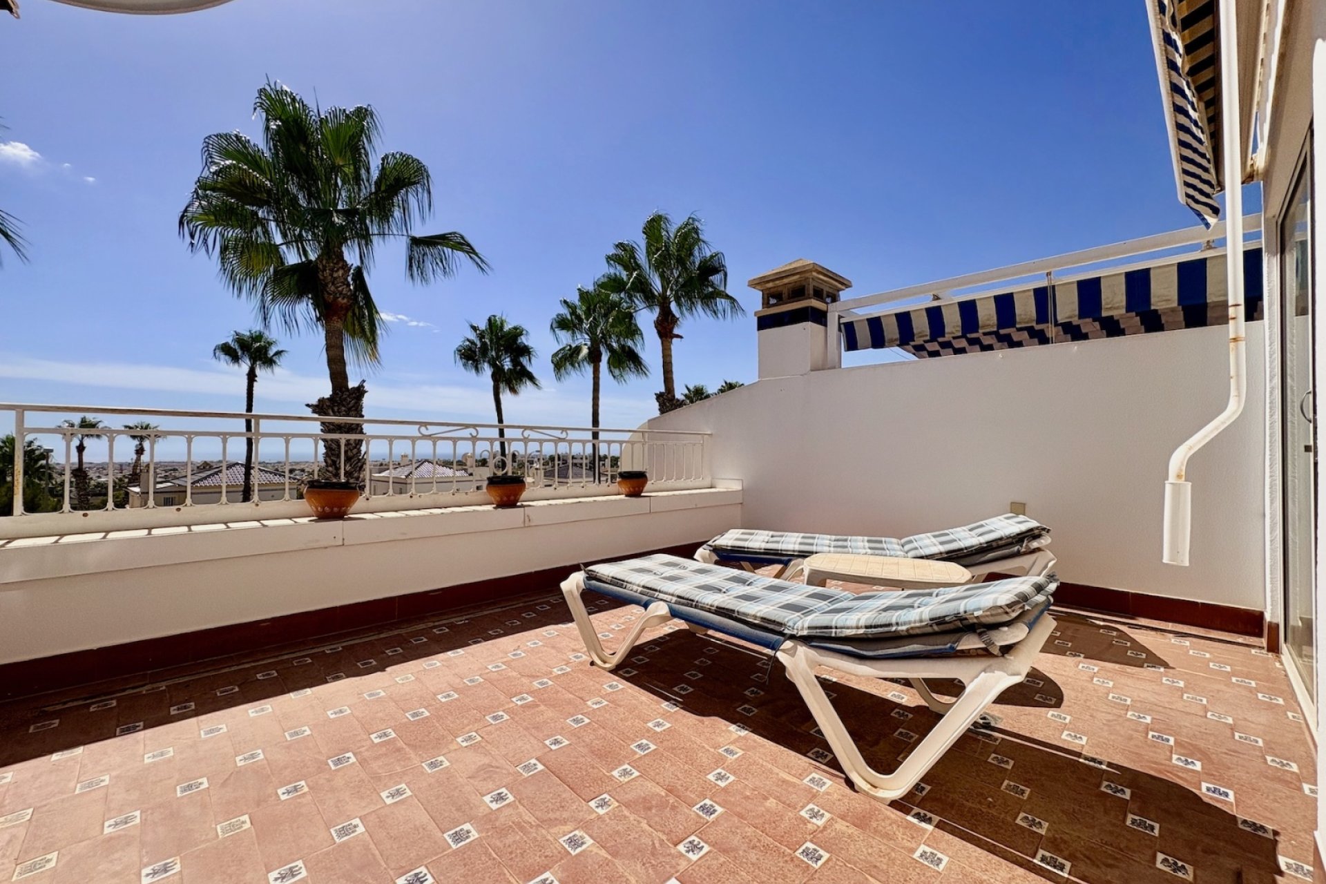 Resale - Townhouse -
Orihuela - Inland
