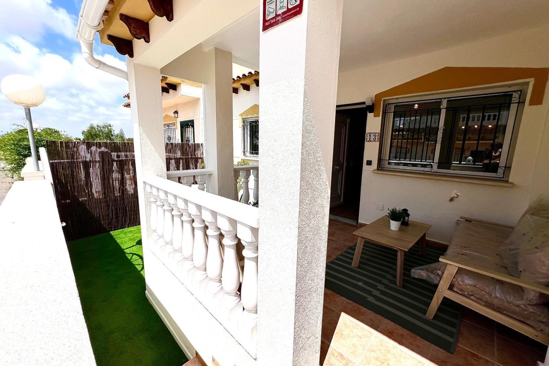 Resale - Townhouse -
Orihuela - Urbanización Perla Del Mar