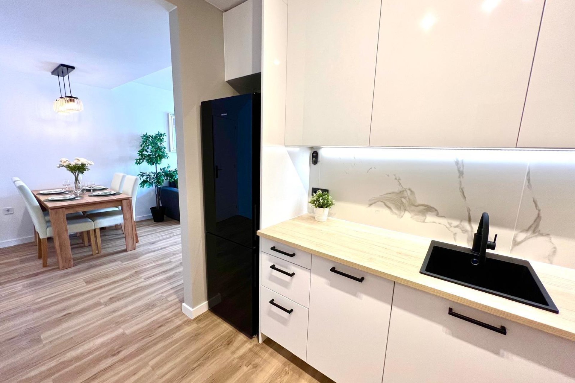 Resale - Townhouse -
Orihuela - Urbanización Perla Del Mar