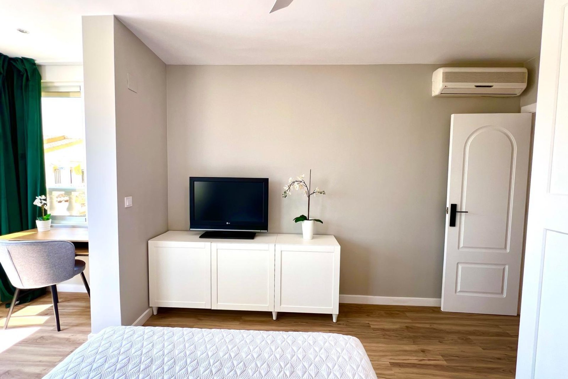 Resale - Townhouse -
Orihuela - Urbanización Perla Del Mar