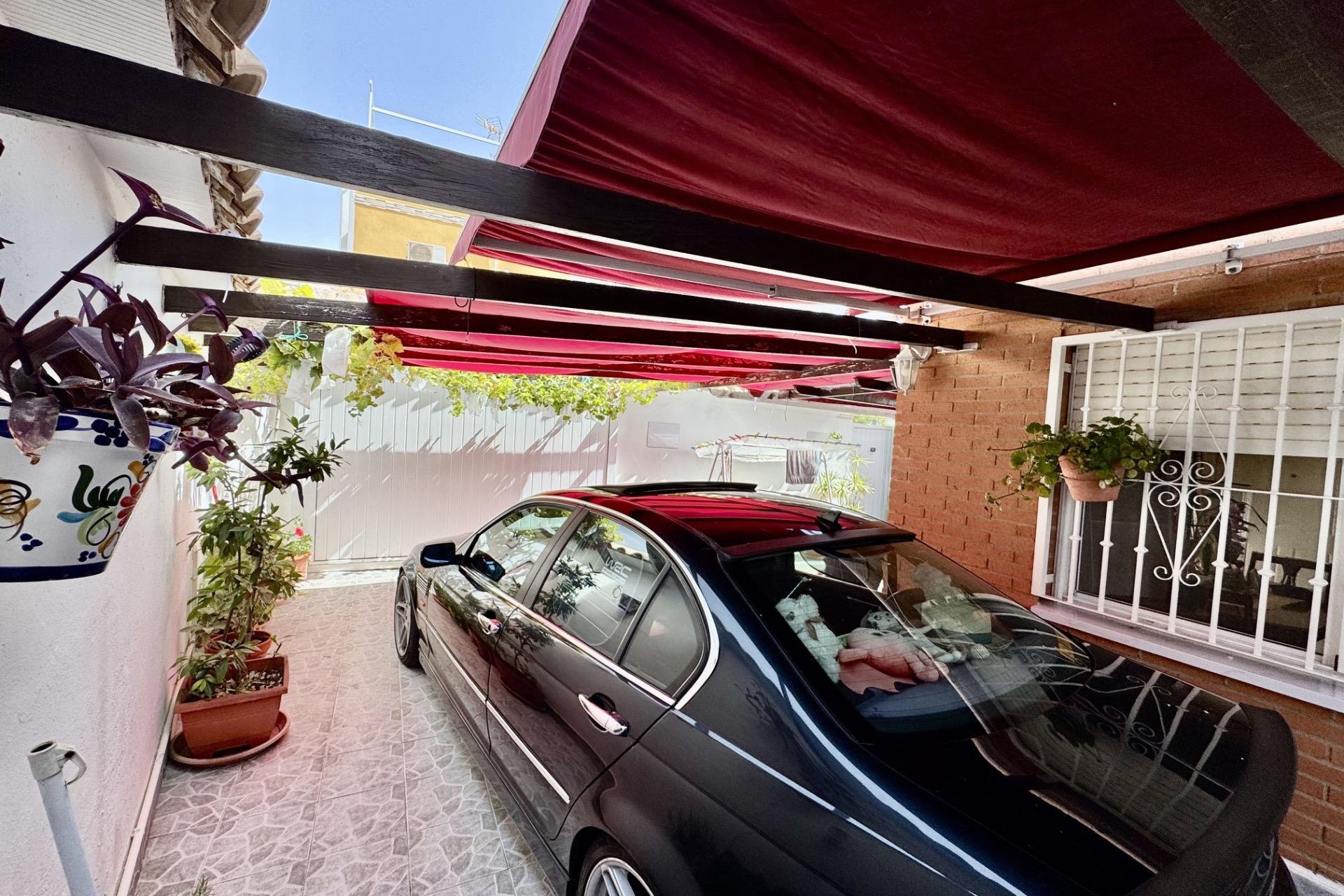 Resale - Townhouse -
Orihuela - Urbanización Perla Del Mar