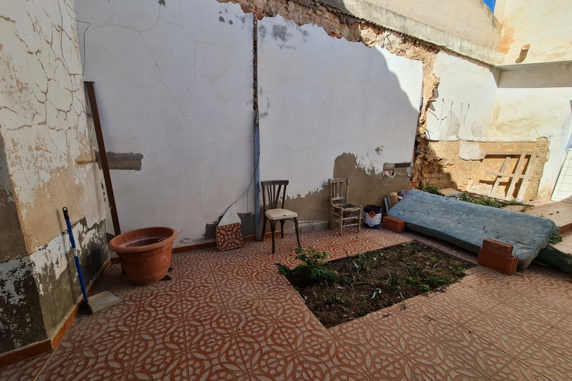 Resale - Townhouse -
Pinoso - Inland