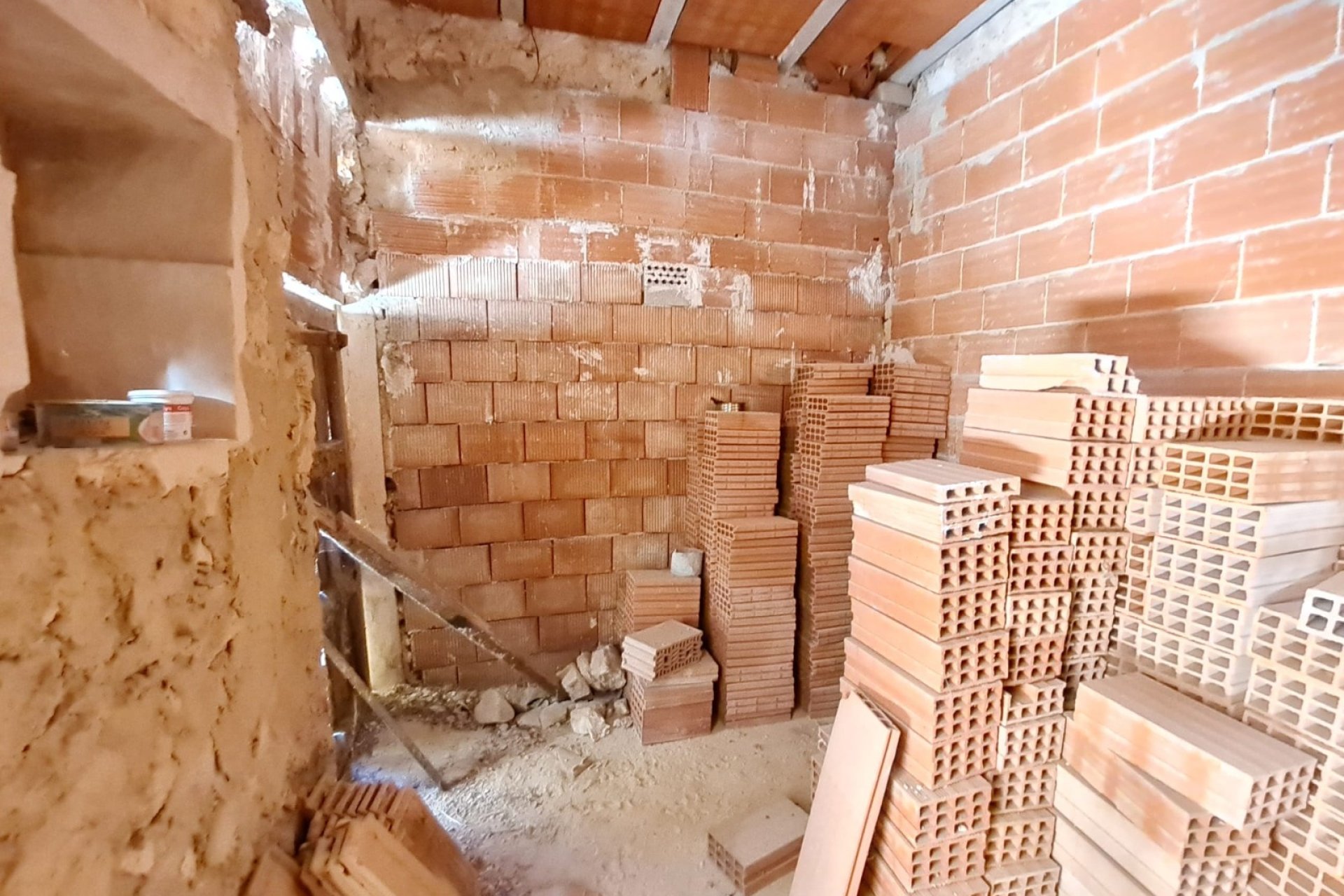 Resale - Townhouse -
Pinoso - Inland