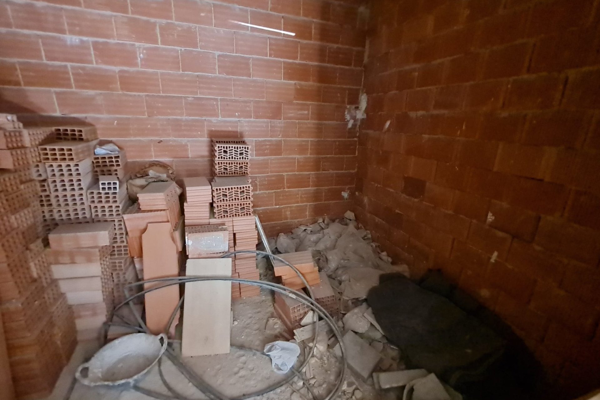 Resale - Townhouse -
Pinoso - Inland