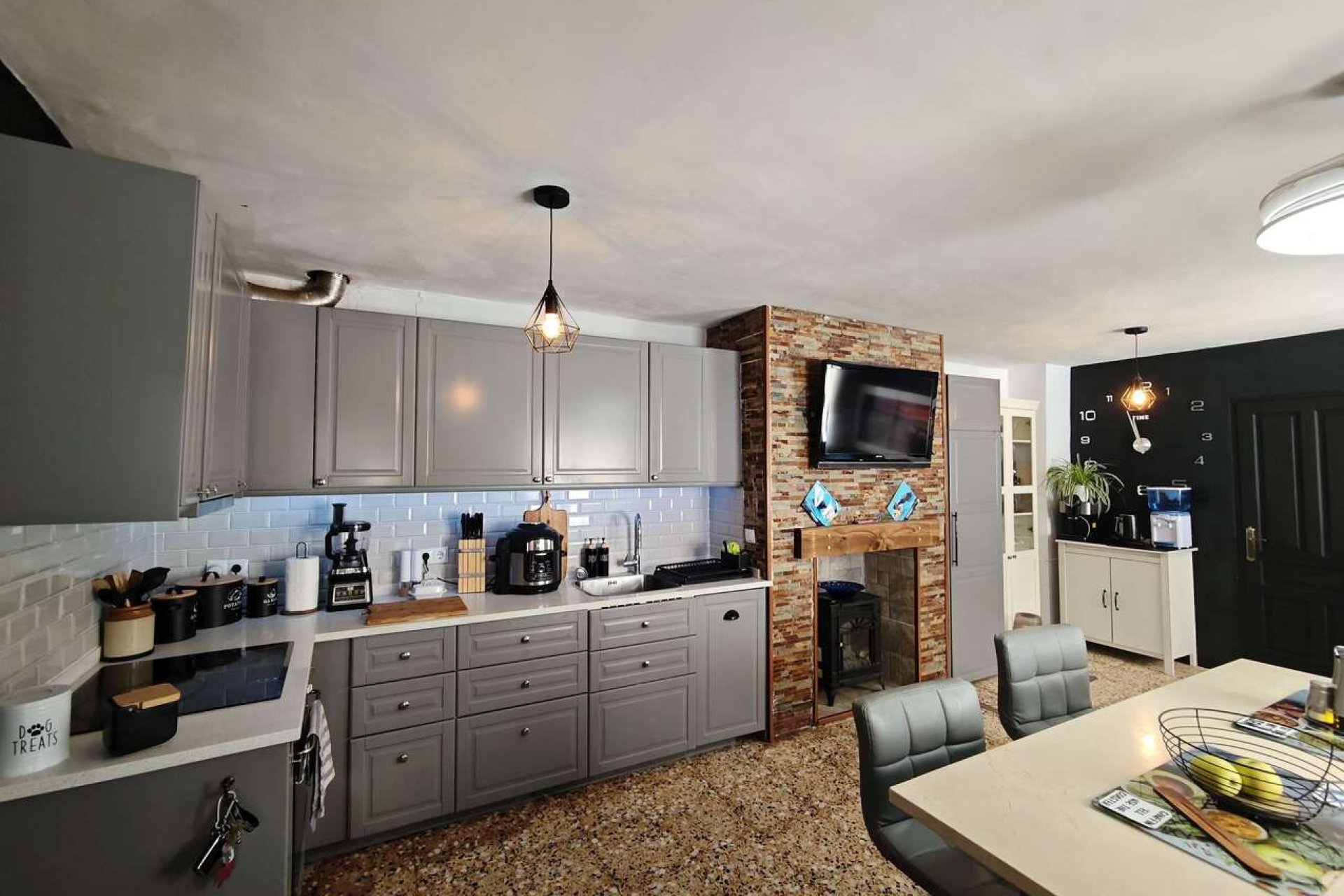 Resale - Townhouse -
Pinoso - Inland