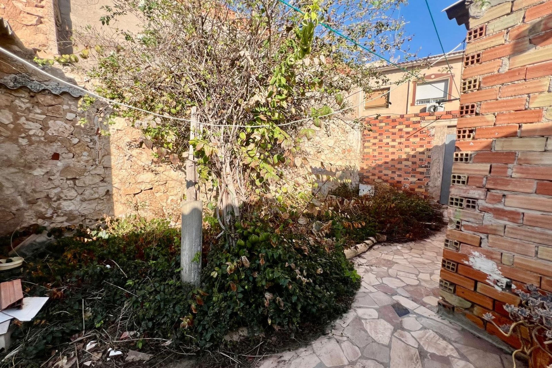 Resale - Townhouse -
Pinoso - Inland