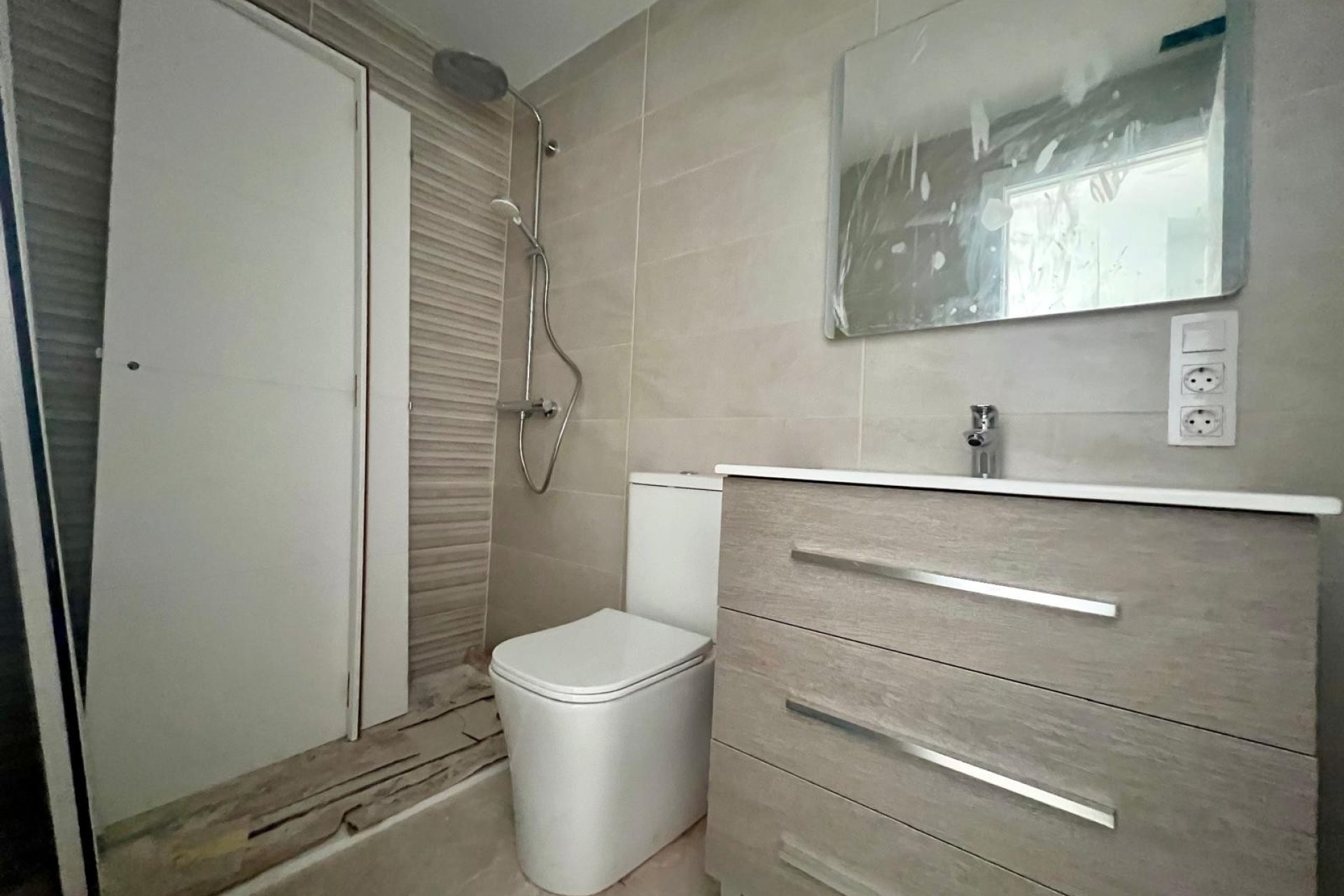 Resale - Townhouse -
Pinoso - Inland