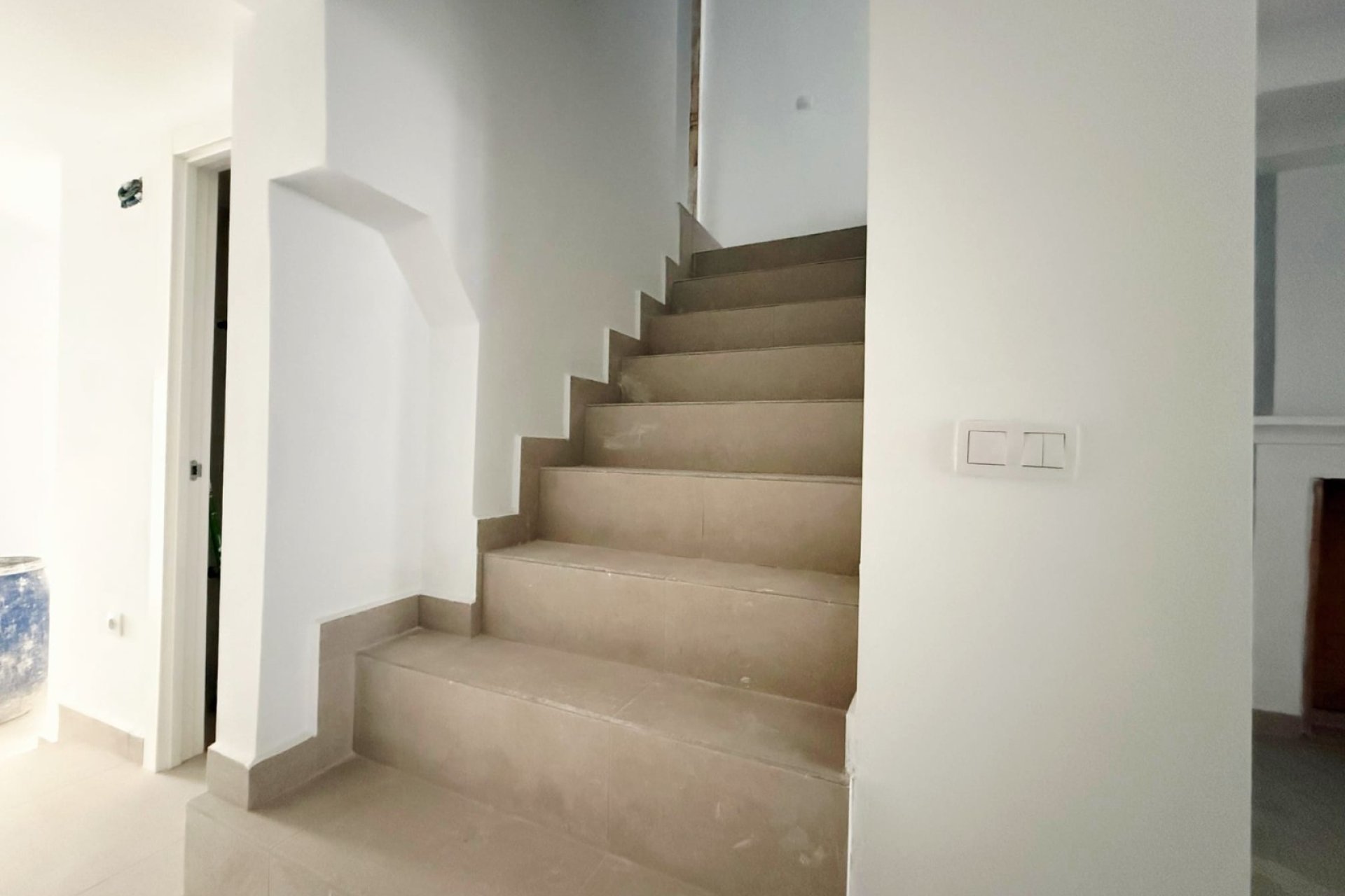 Resale - Townhouse -
Pinoso - Inland