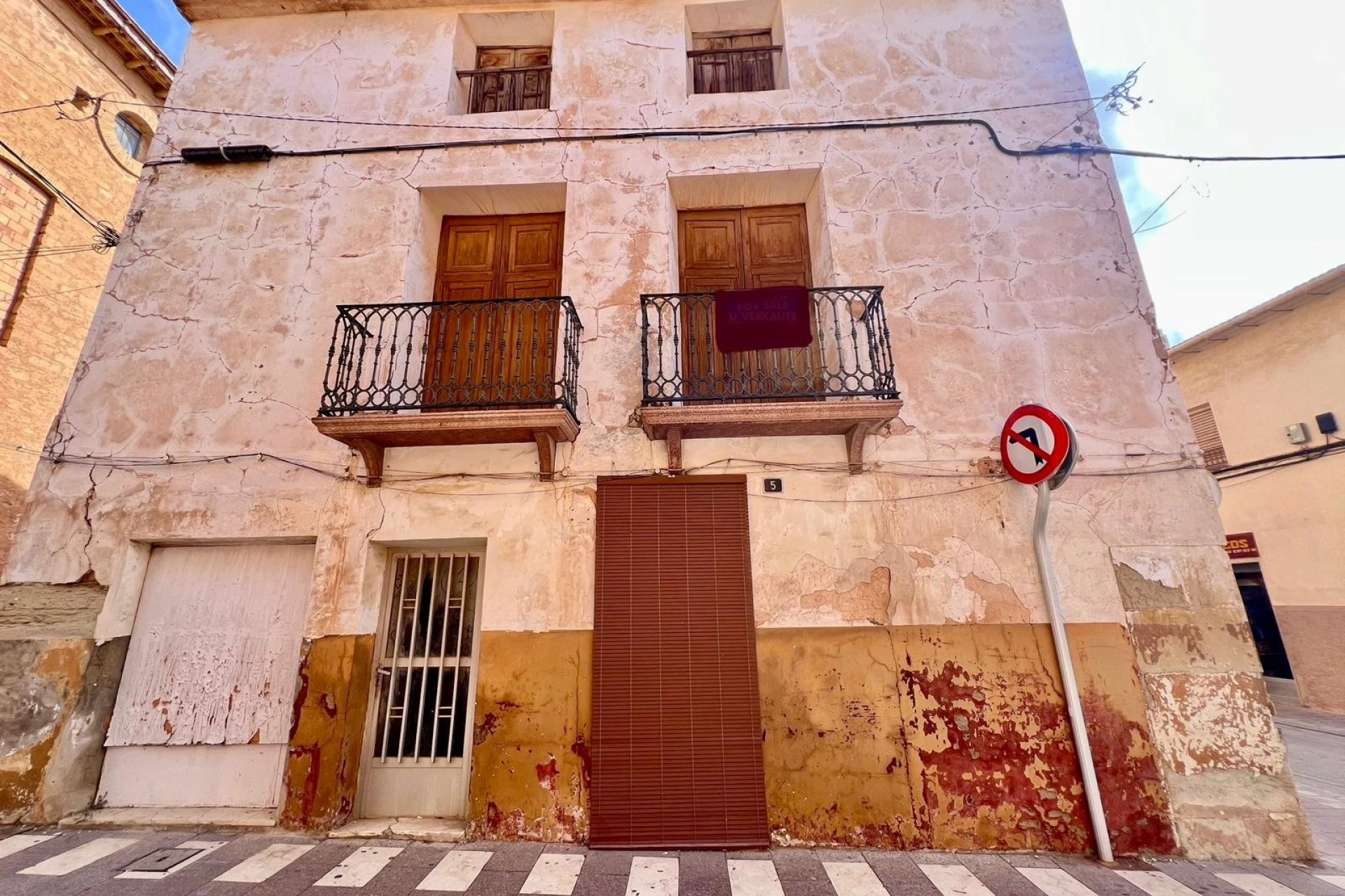 Resale - Townhouse -
Pinoso - Inland