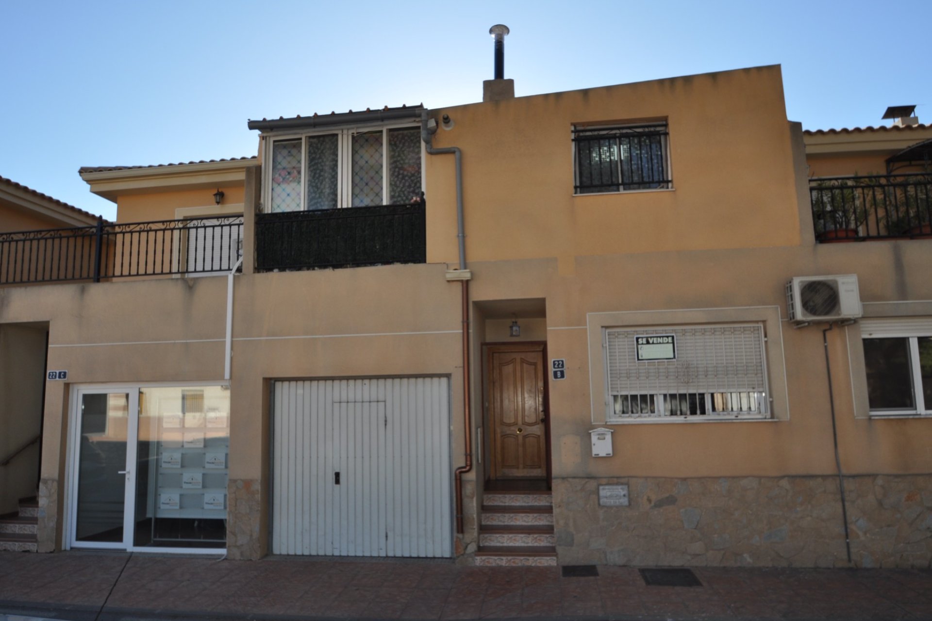 Resale - Townhouse -
Pinoso - Inland