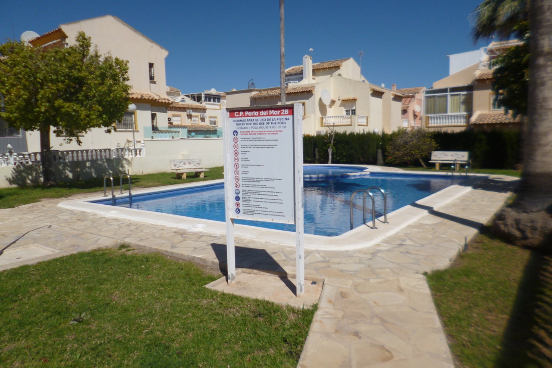 Resale - Townhouse -
Playa Flamenca - Costa Blanca