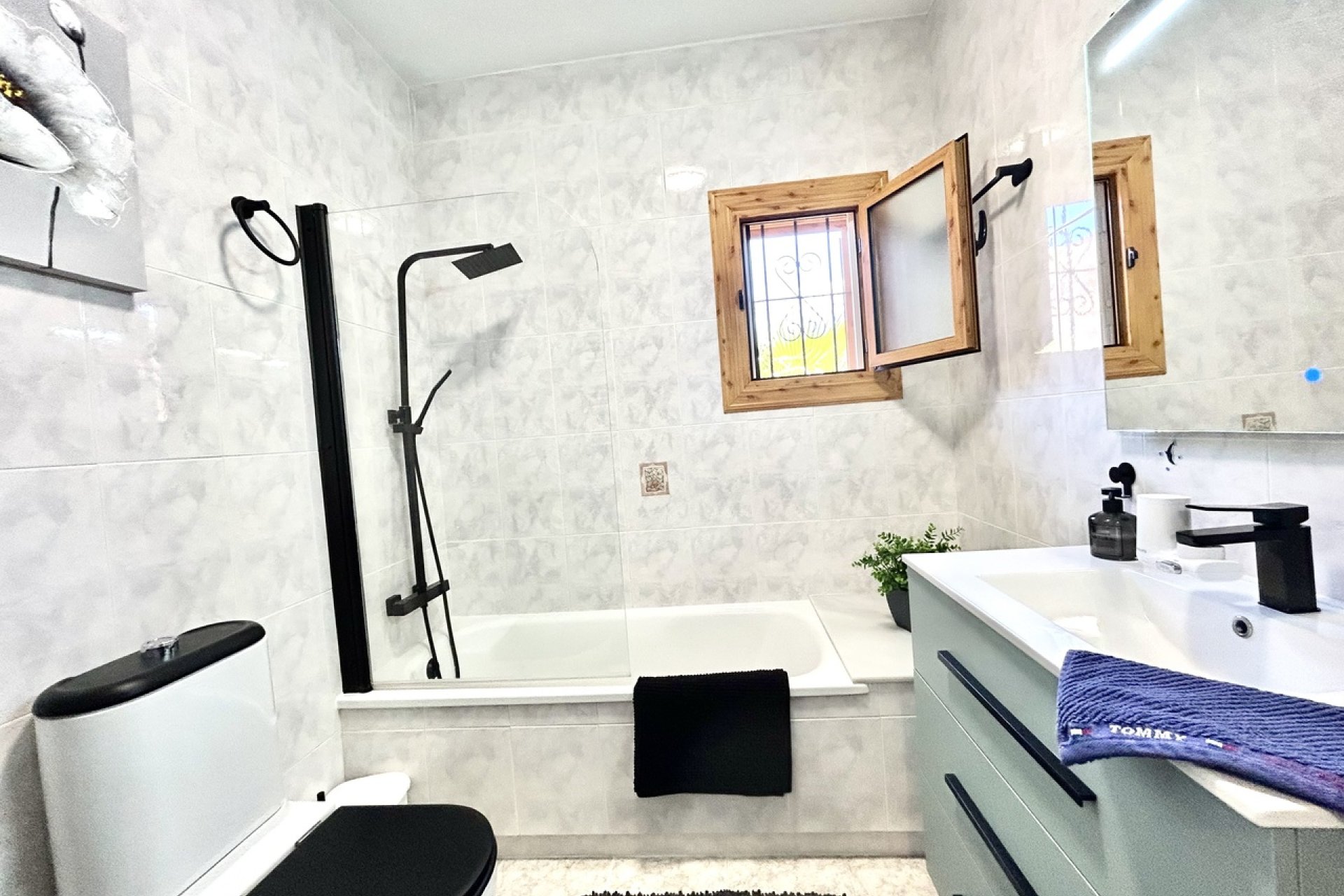 Resale - Townhouse -
Playa Flamenca - Costa Blanca