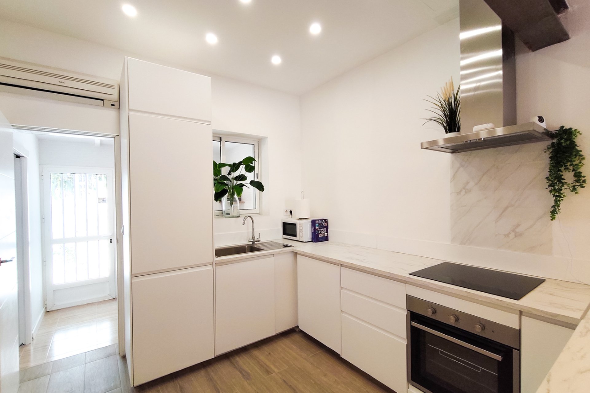 Resale - Townhouse -
Playa Flamenca - Costa Blanca