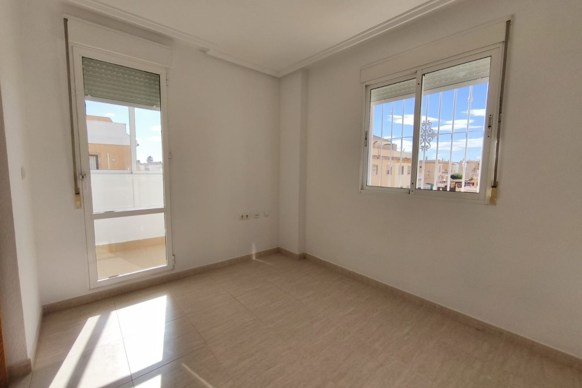 Resale - Townhouse -
Rojales - Inland