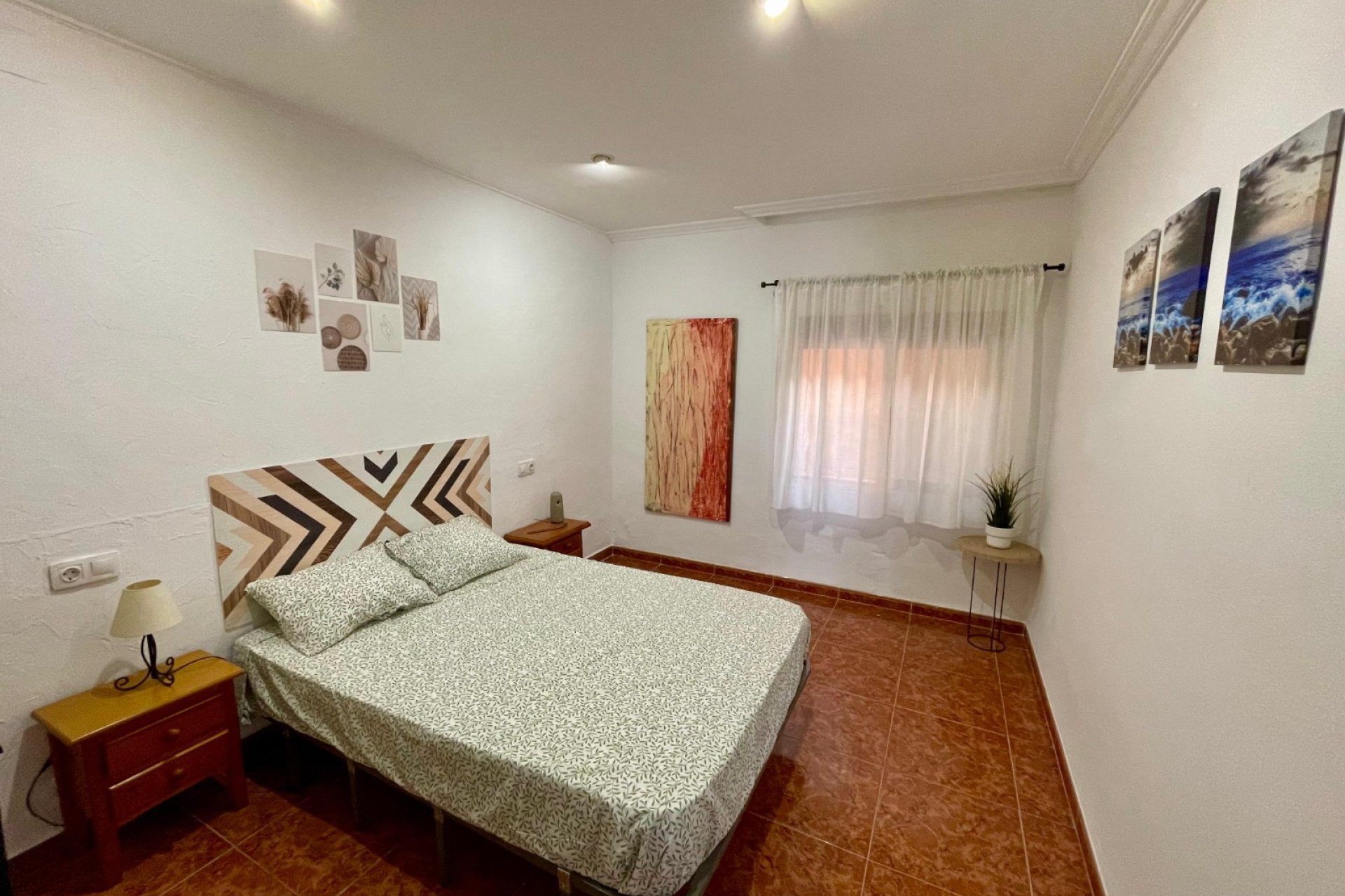 Resale - Townhouse -
Salinas - Inland