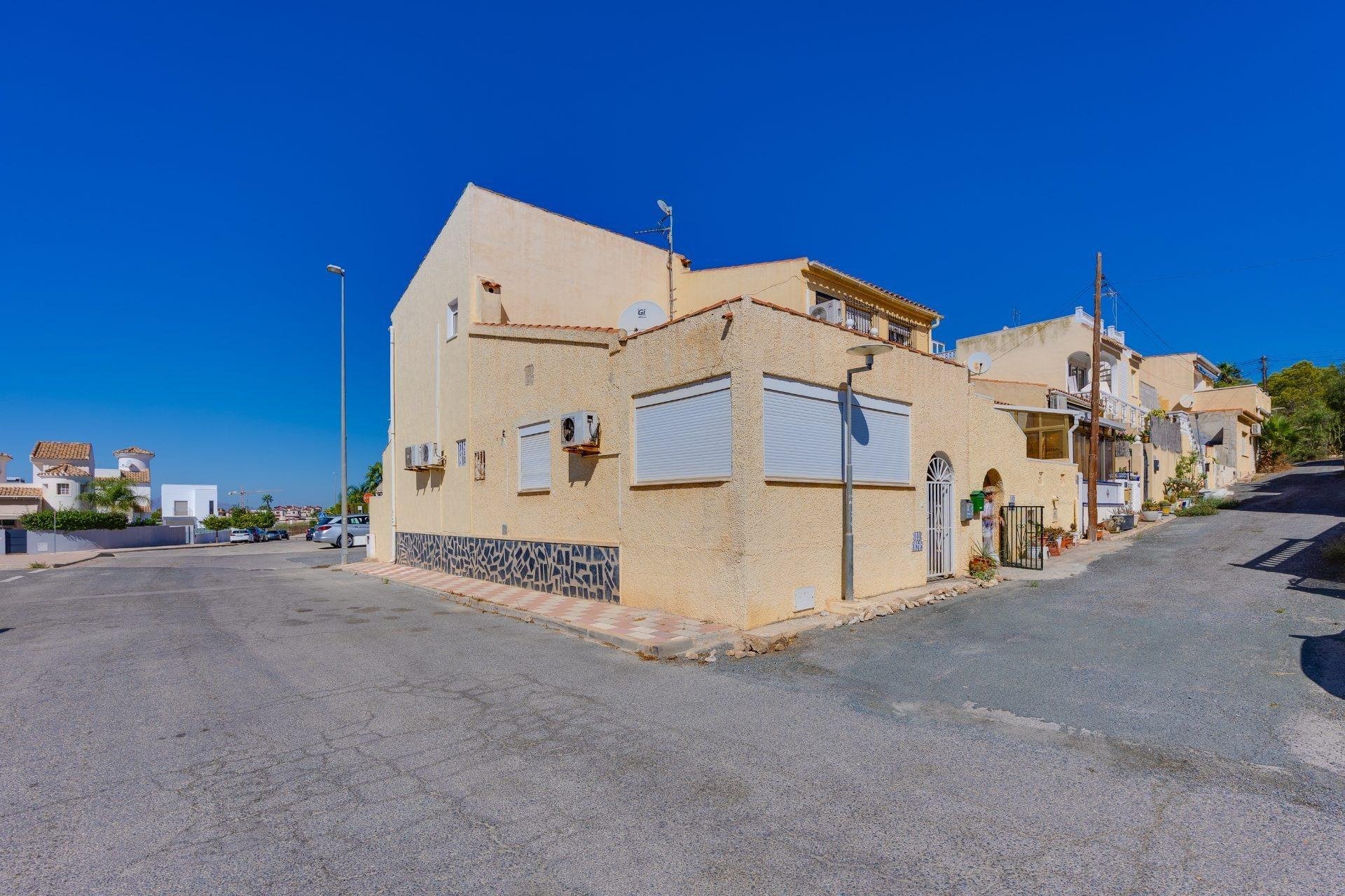 Resale - Townhouse -
San Fulgencio - La Marina