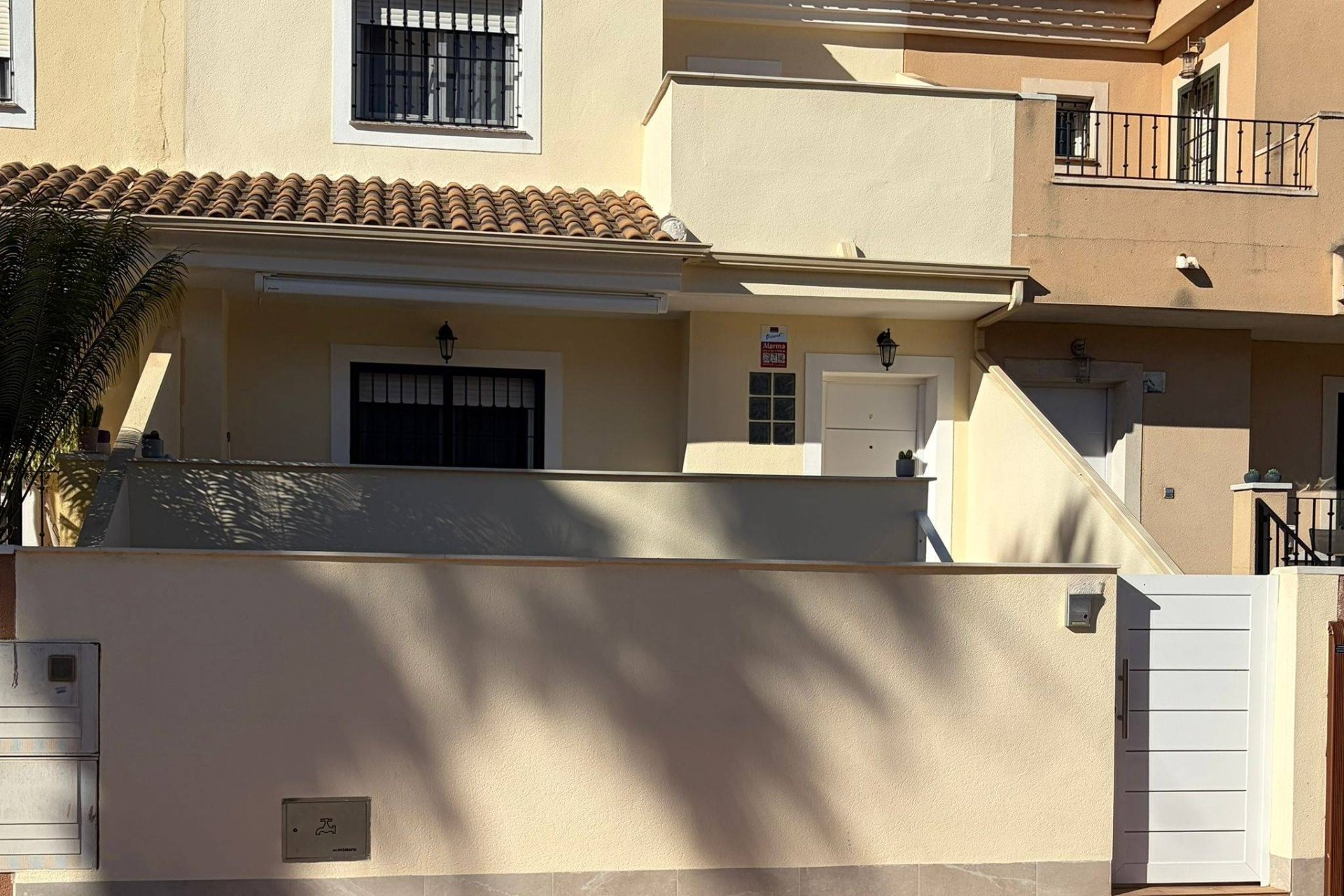 Resale - Townhouse -
San Javier - La Senda Del Recuerdo