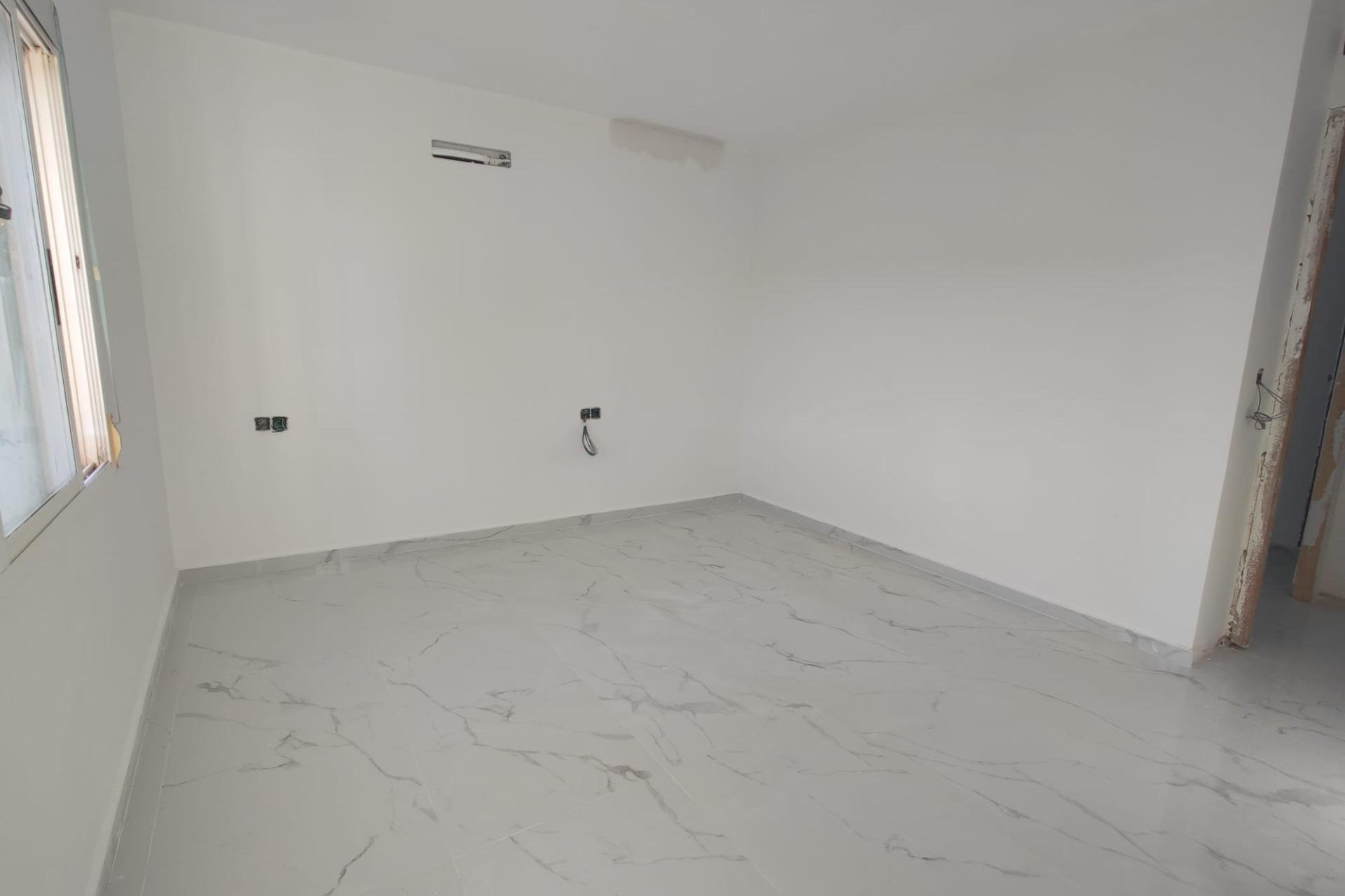 Resale - Townhouse -
San Miguel de Salinas - Blue Lagoon - Galán