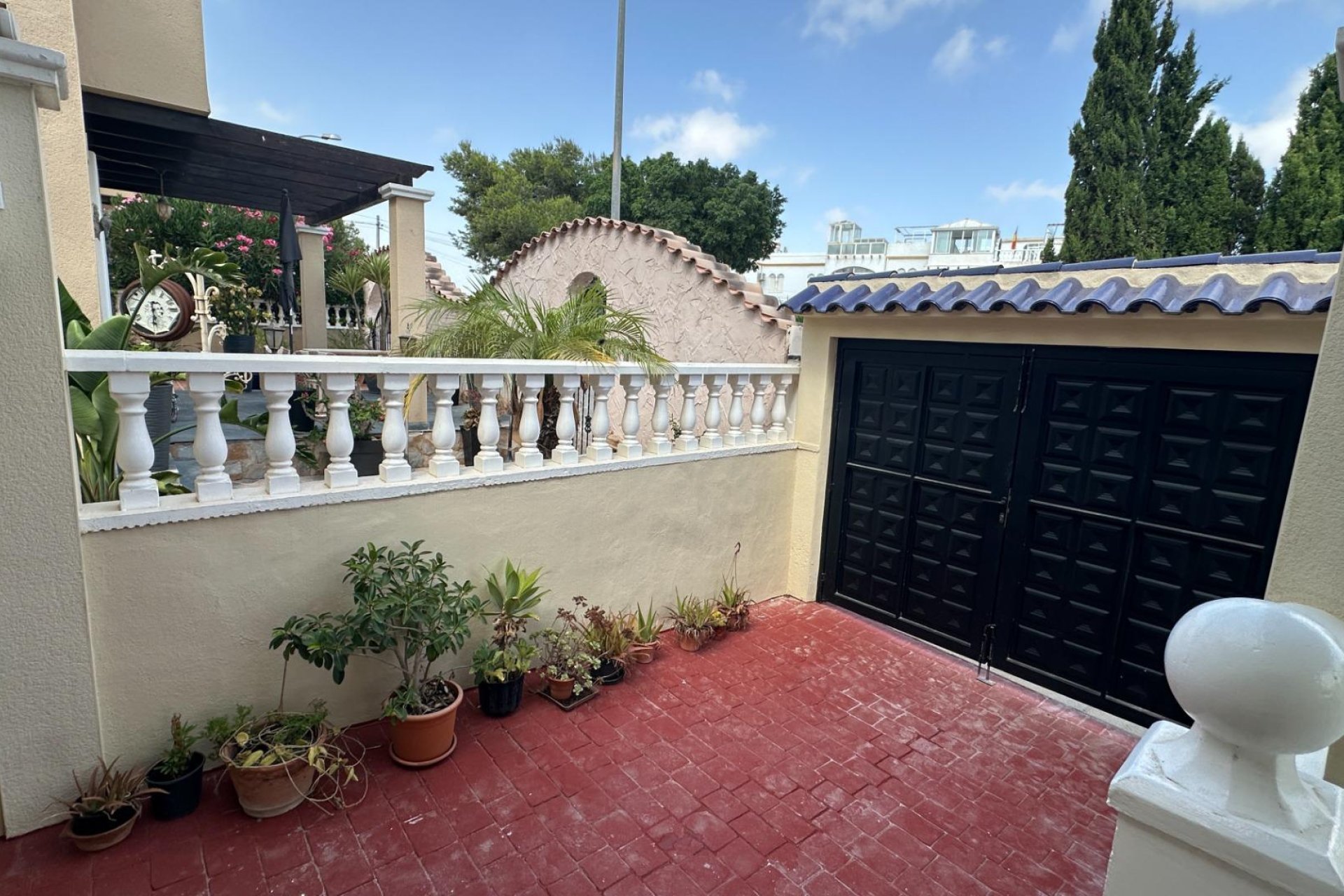 Resale - Townhouse -
San Miguel de Salinas - El Galán
