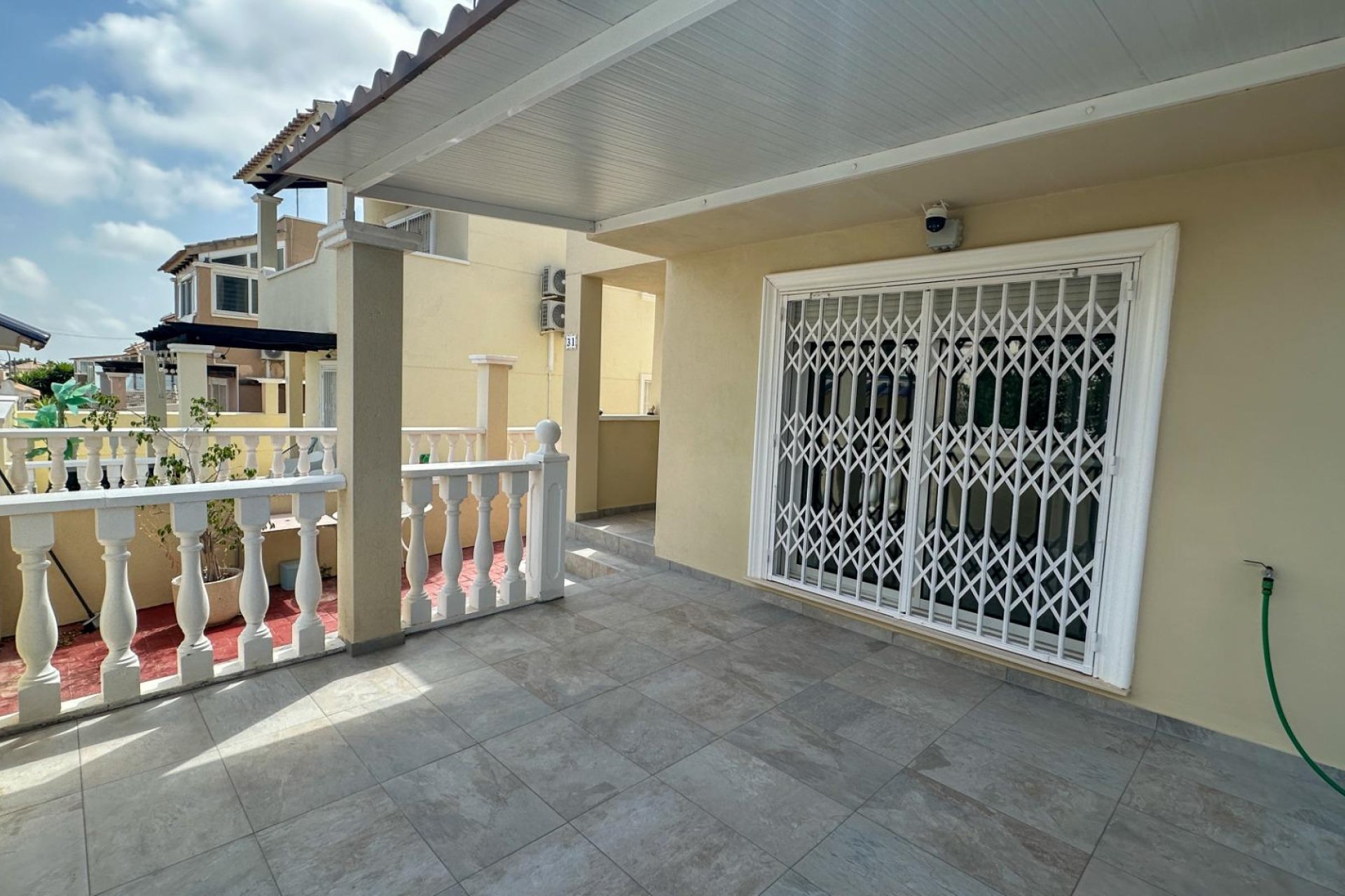 Resale - Townhouse -
San Miguel de Salinas - El Galán