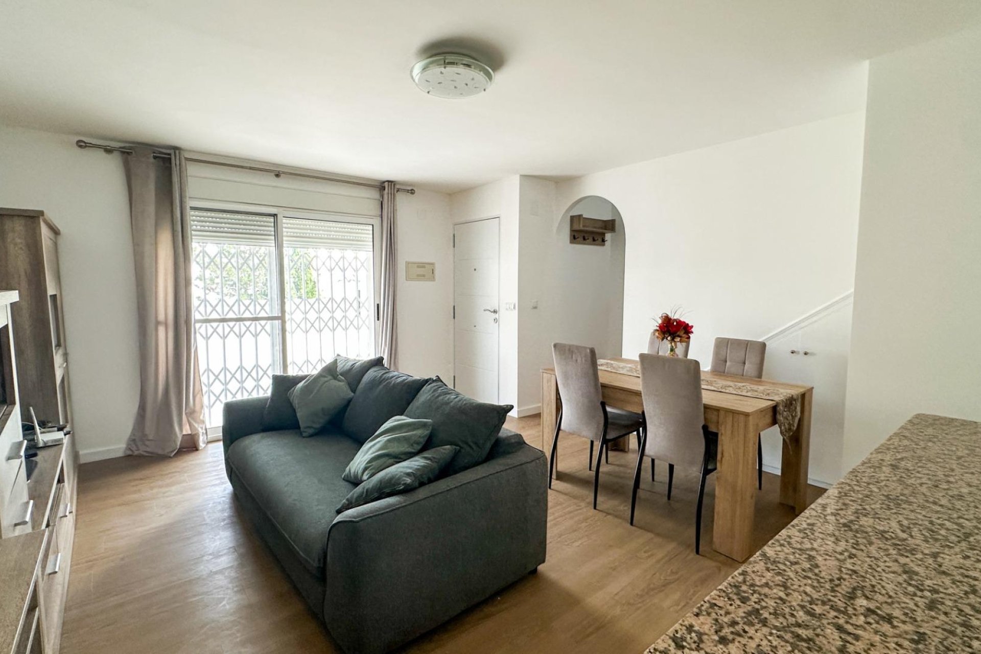 Resale - Townhouse -
San Miguel de Salinas - El Galán