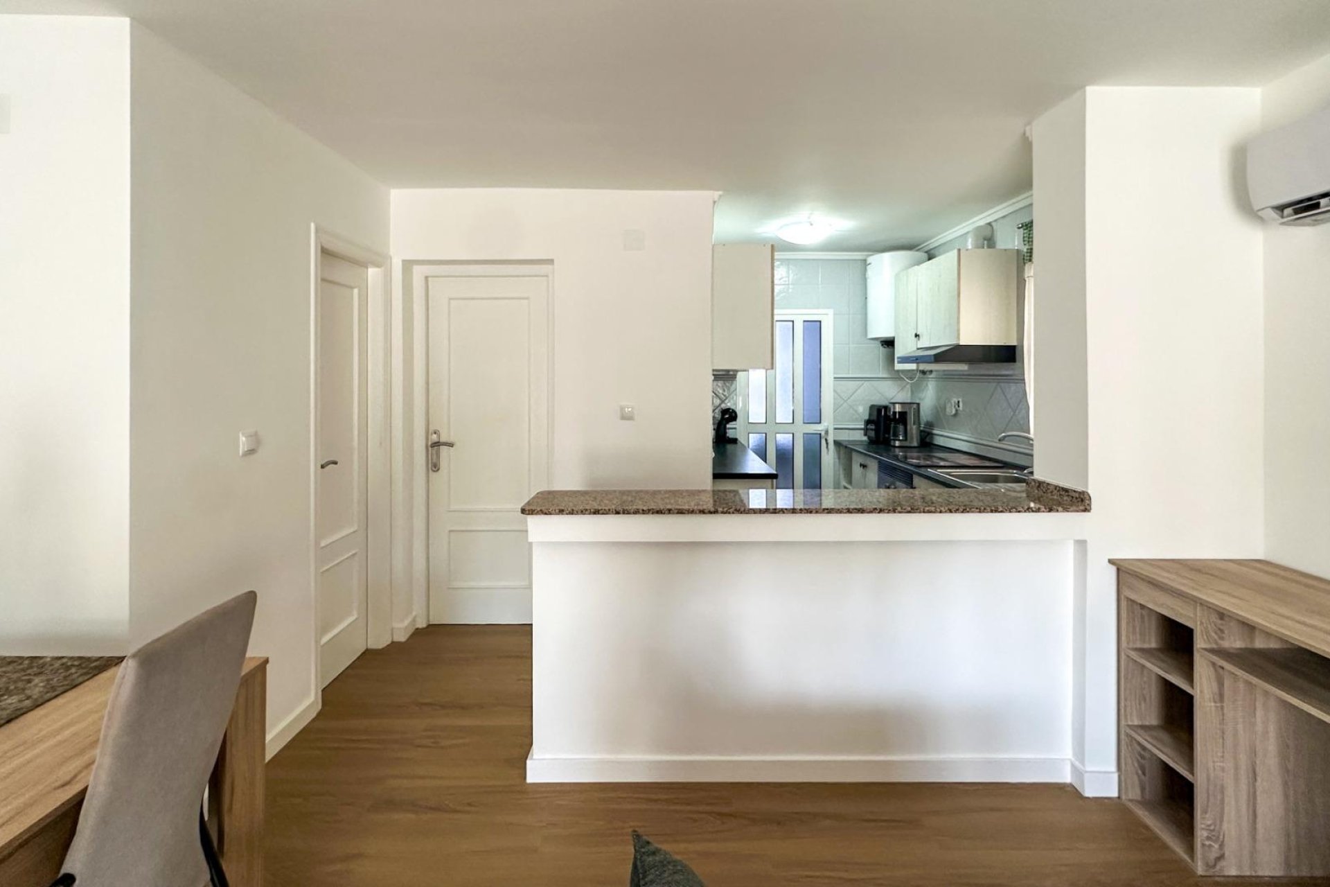 Resale - Townhouse -
San Miguel de Salinas - El Galán