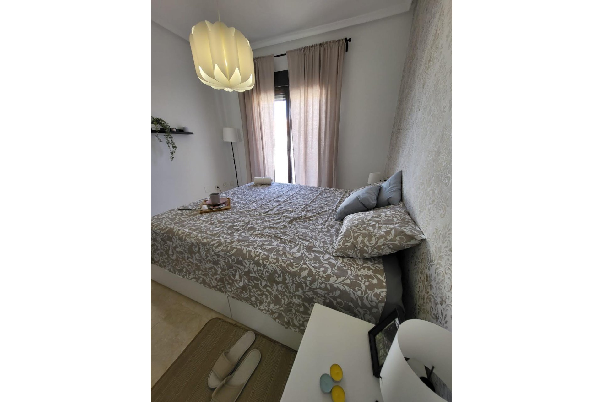 Resale - Townhouse -
San Miguel de Salinas - Inland