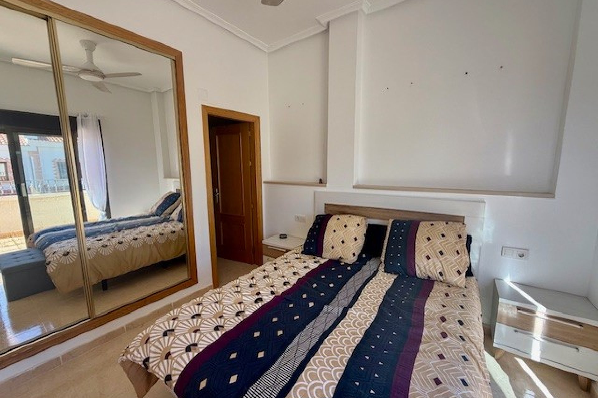 Resale - Townhouse -
San Miguel de Salinas - Inland