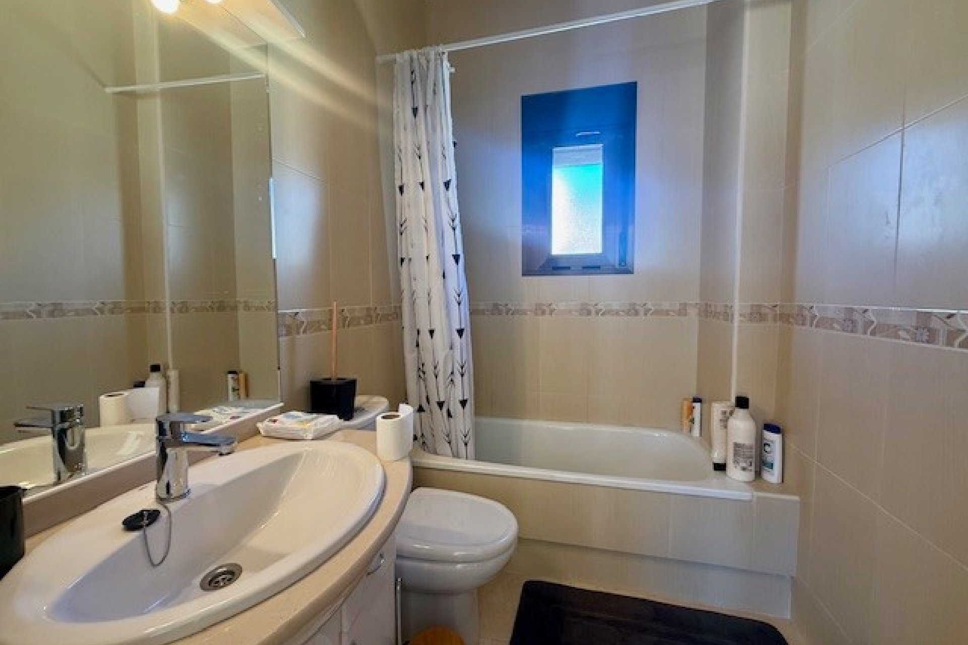 Resale - Townhouse -
San Miguel de Salinas - Inland