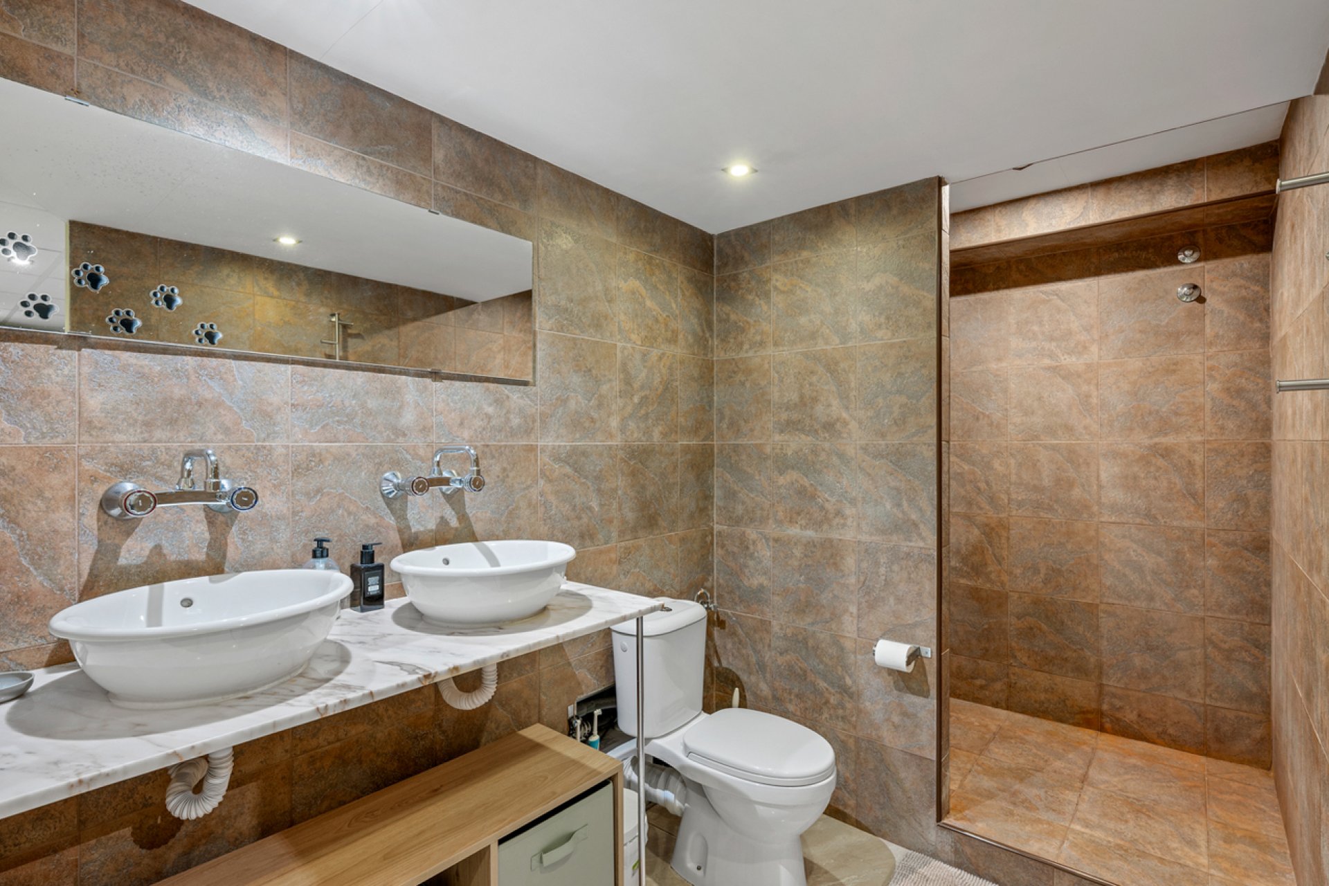 Resale - Townhouse -
San Miguel de Salinas - Inland