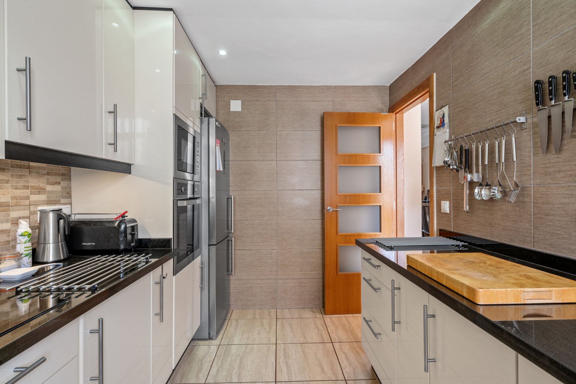 Resale - Townhouse -
San Miguel de Salinas - Inland