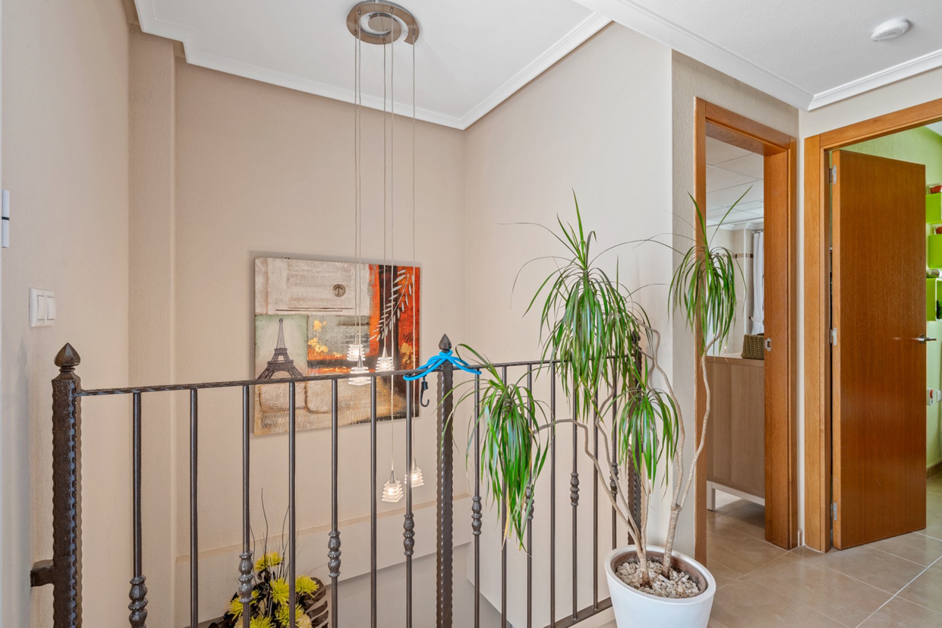 Resale - Townhouse -
San Miguel de Salinas - Inland