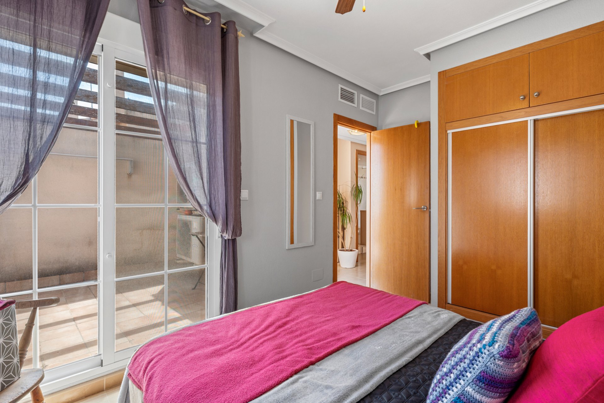 Resale - Townhouse -
San Miguel de Salinas - Inland