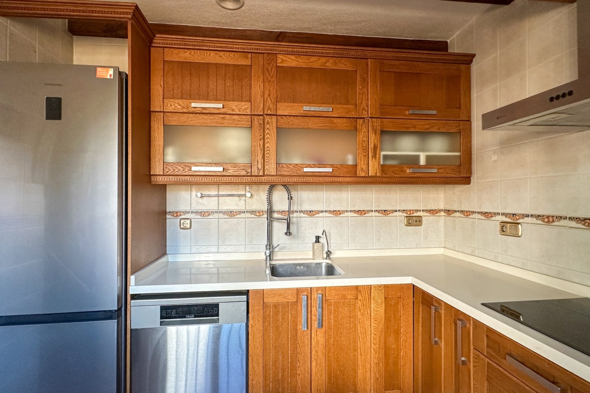 Resale - Townhouse -
San Miguel de Salinas - Inland
