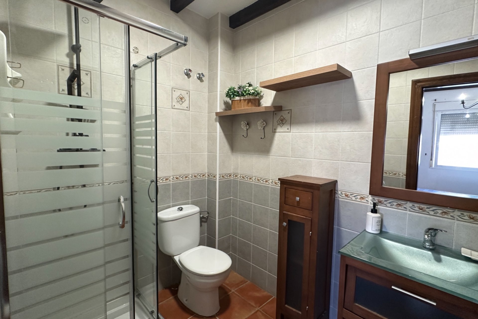 Resale - Townhouse -
San Miguel de Salinas - Inland