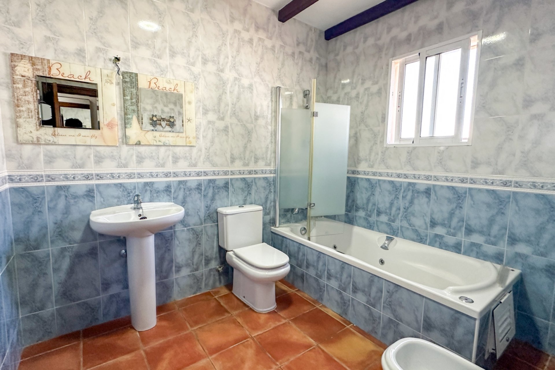 Resale - Townhouse -
San Miguel de Salinas - Inland